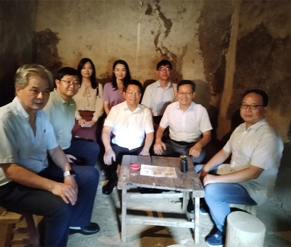 Anhui Agricultural University conducts special research in Xiaogang Village to explore the footprints of reform and contribute to the opening up