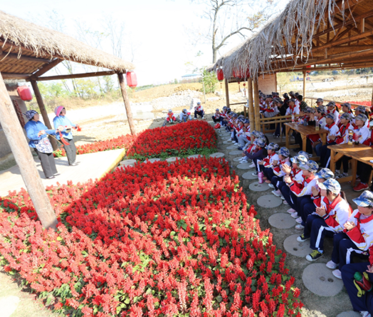 Intangible Cultural Heritage Inheritance, Xiaogang Village has always been on the road